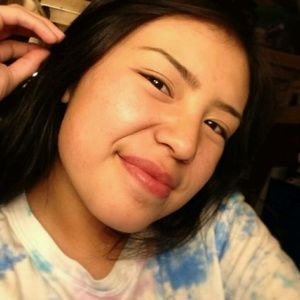 Meet your Posher, Skylar